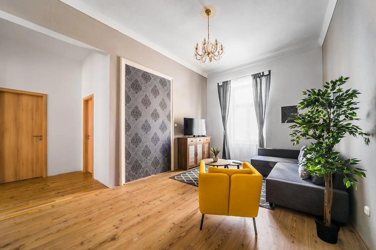 Nyar 3 Bedroom Centre Entire Home Budapest 0*,